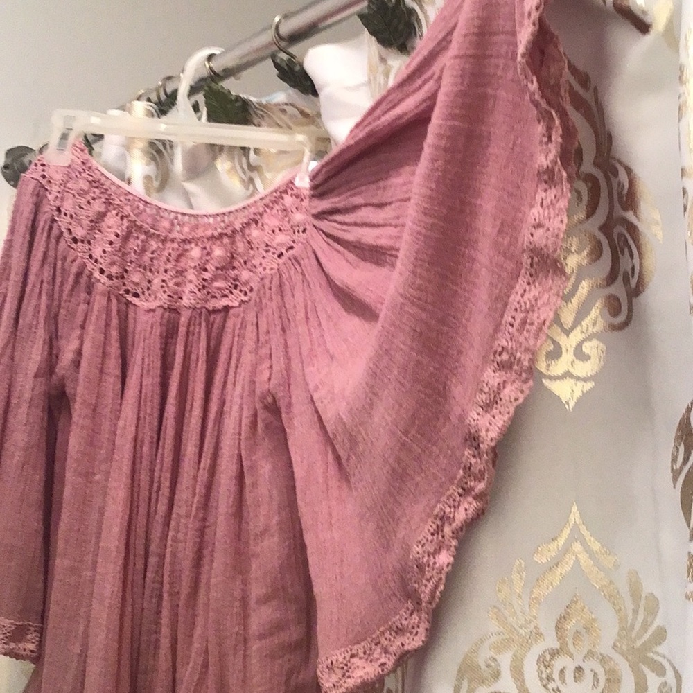 Jen's Pirate Booty Pink Bell Sleeve Blouse - Picture 3 of 6